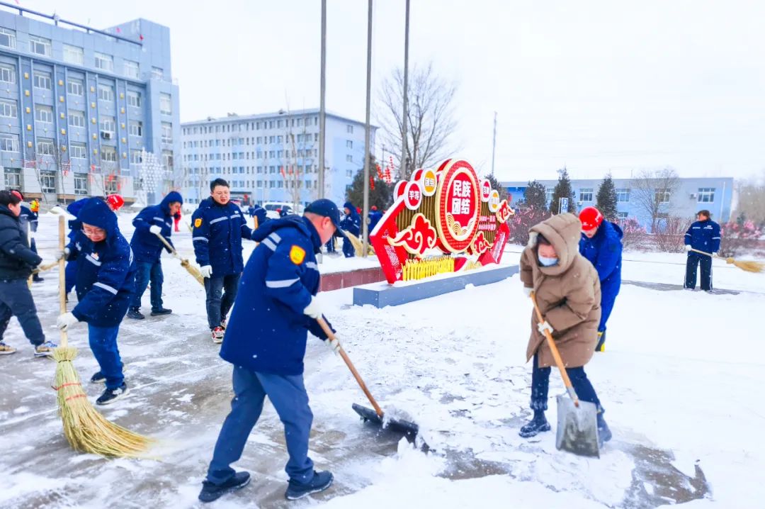 內(nèi)蒙宜化：迎風(fēng)戰(zhàn)雪保安全，勠力同心促生產(chǎn)(圖2)